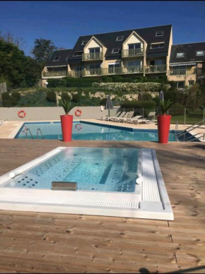 Studio Golf piscine D Day
